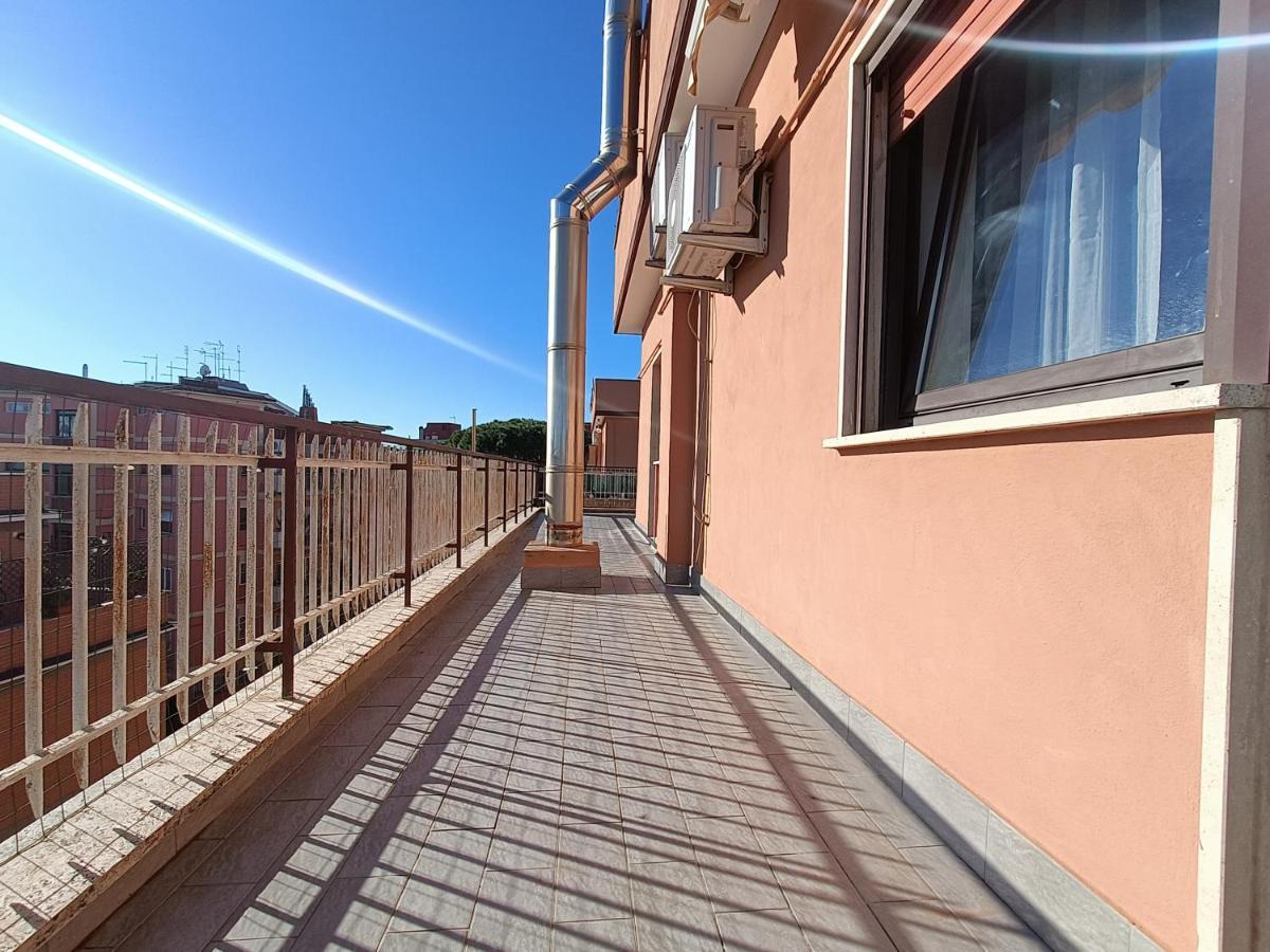 Avellini - Delightful And Spacious Apartment With Terrace - Near Metro A Cornelia Rome Exterior photo